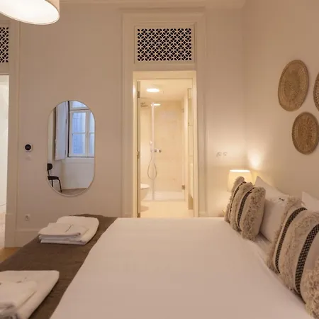 Nomad's Call 2bdr Rua Augusta Appartamento Lisbona